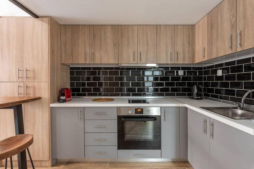 Apartmán Industrial Loft Near Seaside W 200Mbps Soluň Exteriér fotografie